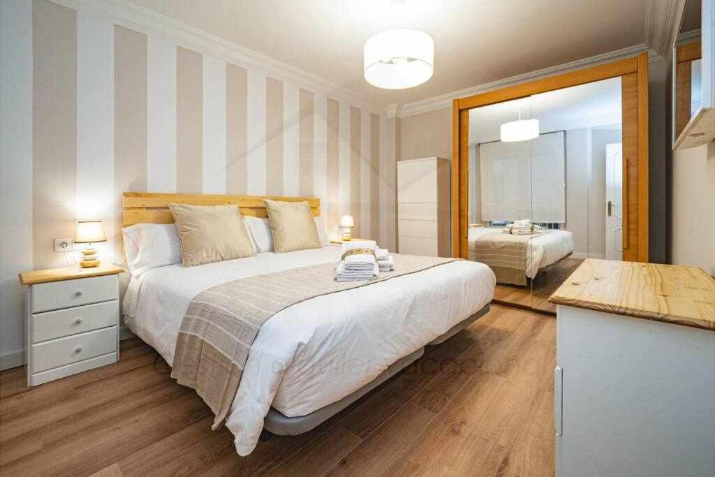 Begona Apartamento Gijon Bagian luar foto